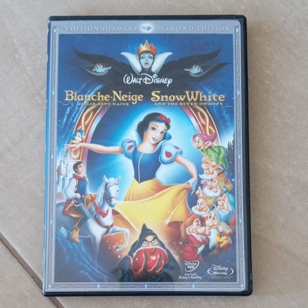 Disney Snow White Diamond Edition DVD